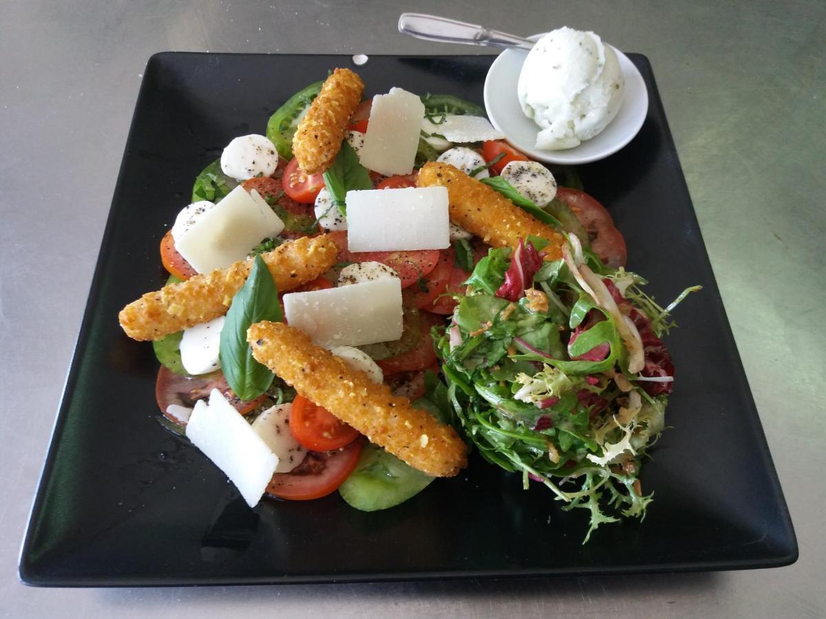 Hotel Restaurant Le Traineau Clelles Экстерьер фото